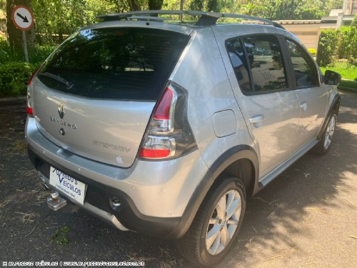 Renault SANDERO STEPWAY AUTOMTICO 2013/2013